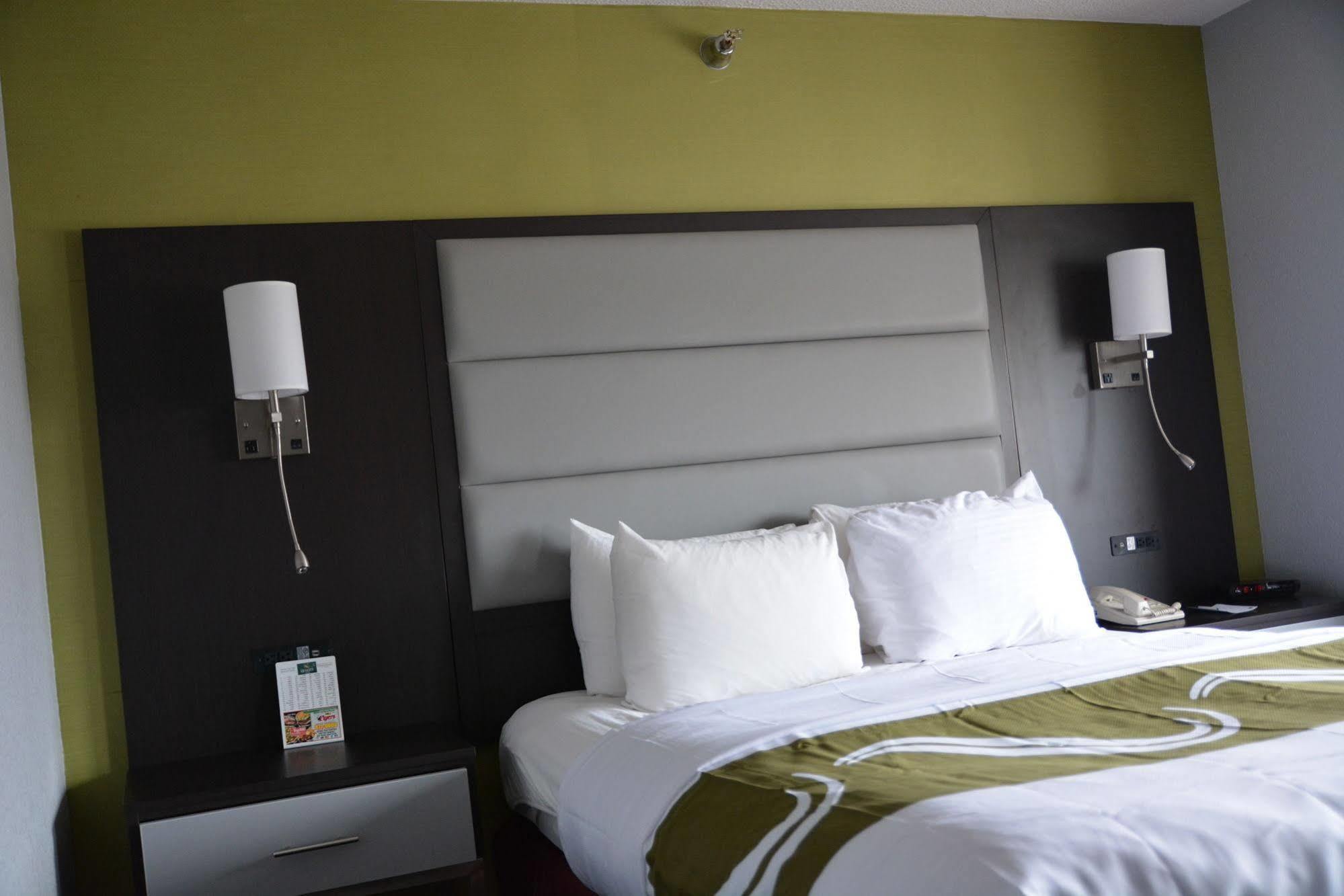 Quality Inn Grove City - Columbus South Extérieur photo